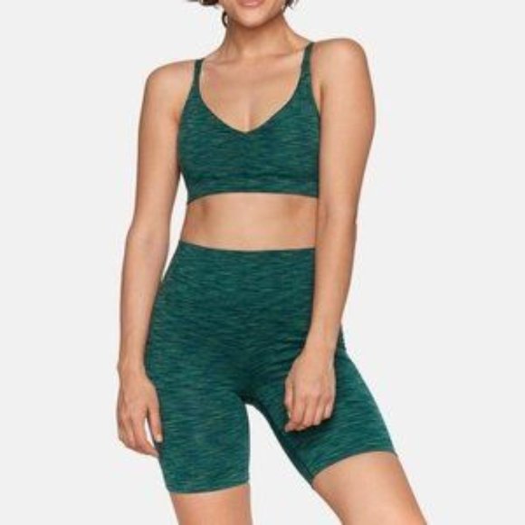 NWT Outdoor Voices FreeForm Bike Shorts Conifer S - Picture 3 of 3